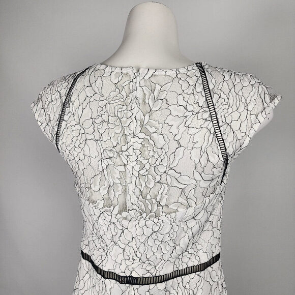 DB Studio David's Bridal White Floral Lace Sheath Dress Size 10 - Picture 9 of 15